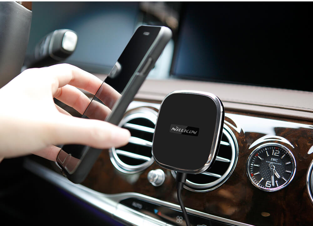 NILLKIN Car Magnetic QI Wireless Charger II (model A)